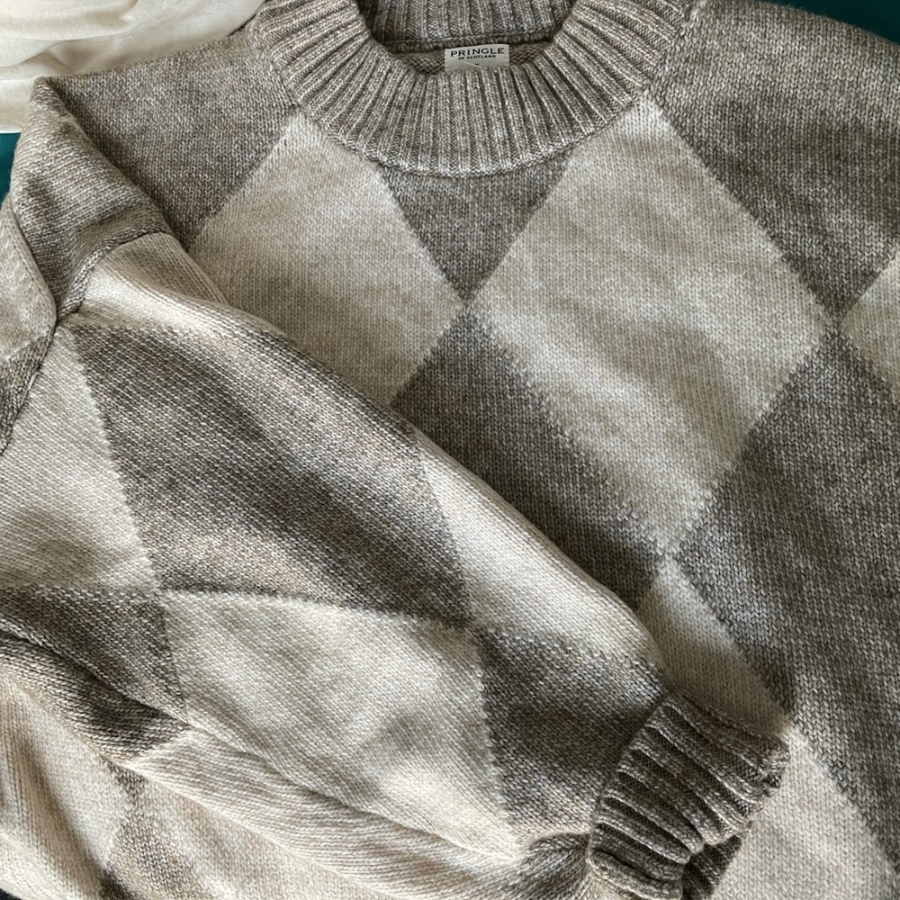 Checkered print sweater